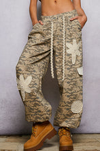 Load image into Gallery viewer, Crochet Camo Pants