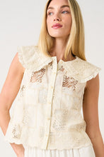 Load image into Gallery viewer, Elowen Collar Top