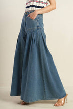 Load image into Gallery viewer, Wide Wave Jeans