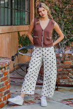 Load image into Gallery viewer, Latte Dot Barrel Jeans