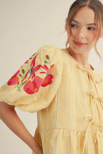 Load image into Gallery viewer, Butterfield Tie Top