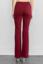 Load image into Gallery viewer, Sangria Chic Jeans