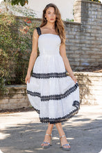 Load image into Gallery viewer, Lace Horizon Midi Dress