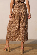 Load image into Gallery viewer, Tiger Glide Skirt