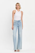 Load image into Gallery viewer, Sky Rise Wide Jeans