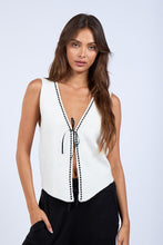 Load image into Gallery viewer, White Knot Sweater