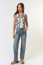 Load image into Gallery viewer, Coastal Bloom Vest