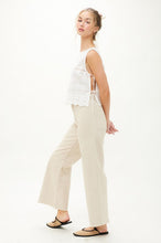 Load image into Gallery viewer, Sunlace Tie Top