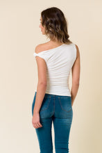 Load image into Gallery viewer, Offbeat Edge Top