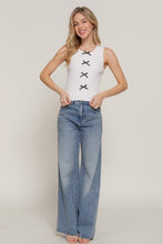 Load image into Gallery viewer, Basic Bow Tank