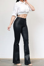 Load image into Gallery viewer, Blackout Street Jeans