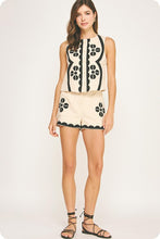 Load image into Gallery viewer, Mod Petal Top