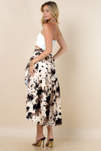 Load image into Gallery viewer, Cow Crush Wrap