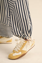 Load image into Gallery viewer, Switch Stripe Pants