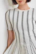 Load image into Gallery viewer, Sketch Line Peplum