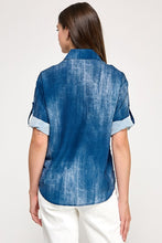 Load image into Gallery viewer, Blue Carved Top