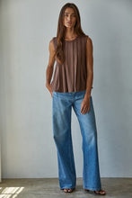 Load image into Gallery viewer, Mocha Pleat Top