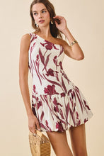 Load image into Gallery viewer, Wine Petal Mini