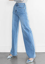 Load image into Gallery viewer, Silverline Denim