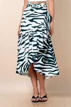 Load image into Gallery viewer, Zebra Verde Wrap