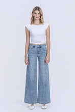 Load image into Gallery viewer, Floral Fade Jeans