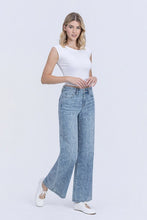 Load image into Gallery viewer, Floral Fade Jeans