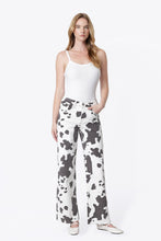 Load image into Gallery viewer, Moo Mood Jeans