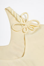 Load image into Gallery viewer, Floral Accent Top