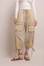 Load image into Gallery viewer, Folkstripe Cargo Pants