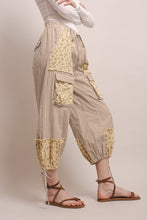 Load image into Gallery viewer, Folkstripe Cargo Pants