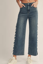 Load image into Gallery viewer, Side Story Jeans