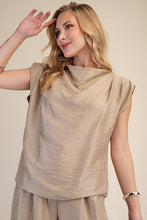 Load image into Gallery viewer, Modern Ease Top