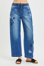 Load image into Gallery viewer, Stellar Barrel Jeans
