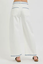 Load image into Gallery viewer, Blue Stitch Barrel