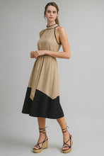 Load image into Gallery viewer, Camel Contour Midi