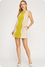 Load image into Gallery viewer, Citrus Curve Mini