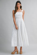 Load image into Gallery viewer, Bellevue Lace Midi