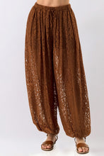 Load image into Gallery viewer, Burnt Sugar Lace Set