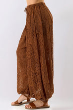 Load image into Gallery viewer, Burnt Sugar Lace Set