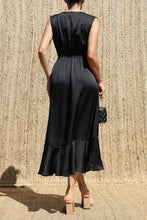 Load image into Gallery viewer, Dark Romance Dress