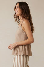 Load image into Gallery viewer, Button Strap Peplum