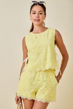 Load image into Gallery viewer, Limoncello Eyelet Set