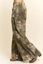Load image into Gallery viewer, Camo Mirage Pants