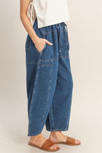 Load image into Gallery viewer, Bayside Barrel Jeans