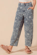 Load image into Gallery viewer, Flora Fade Denim