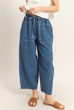 Load image into Gallery viewer, Bayside Barrel Jeans