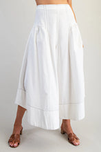 Load image into Gallery viewer, Ivory Avenue Culottes