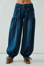 Load image into Gallery viewer, Cool Girl Jeans