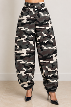 Load image into Gallery viewer, Camo Renegade Pants