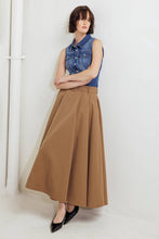 Load image into Gallery viewer, Caramel Circle Skirt